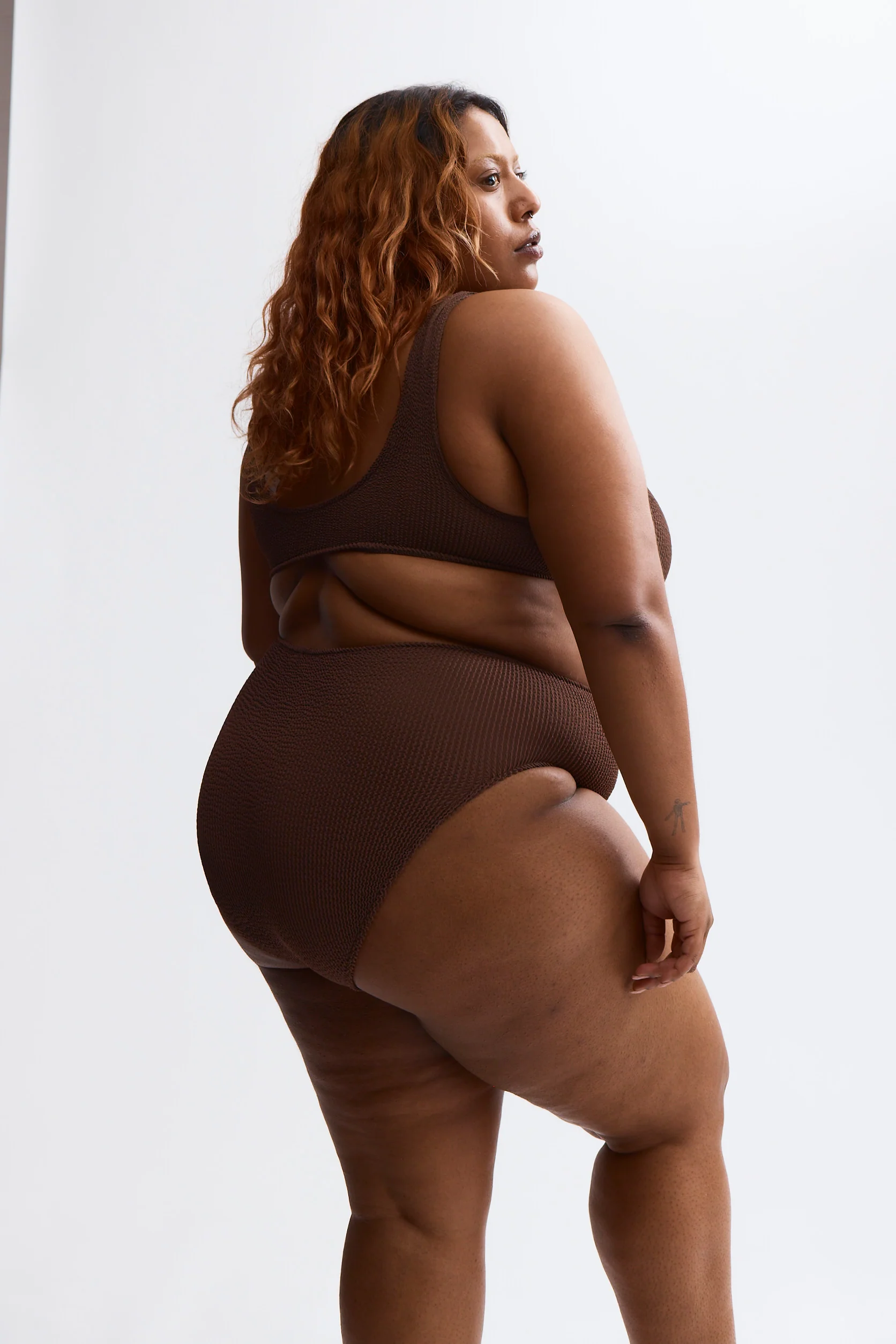 Eva High Waist Two-Piece - Image 35