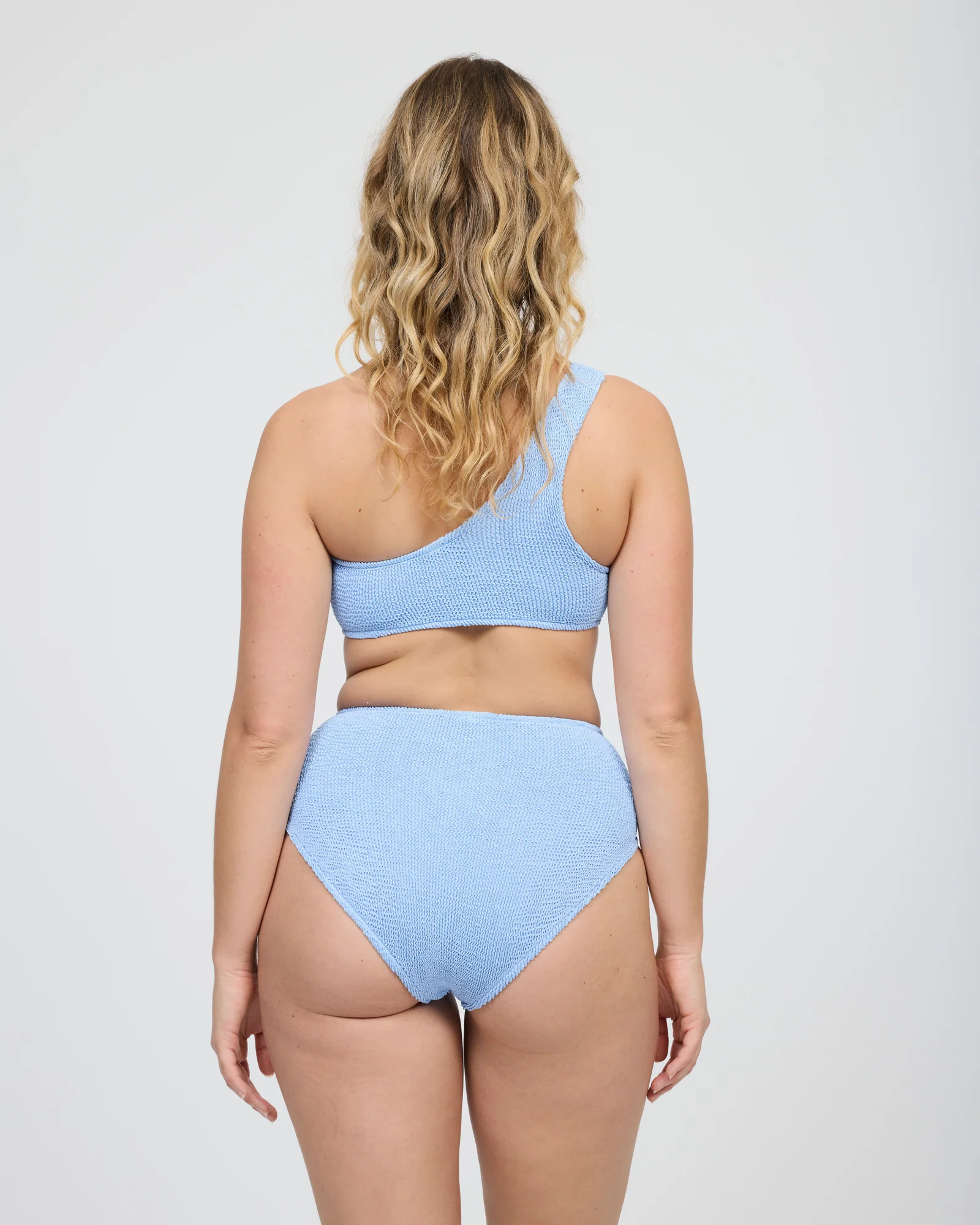Una High Waist Two-Piece - Image 14
