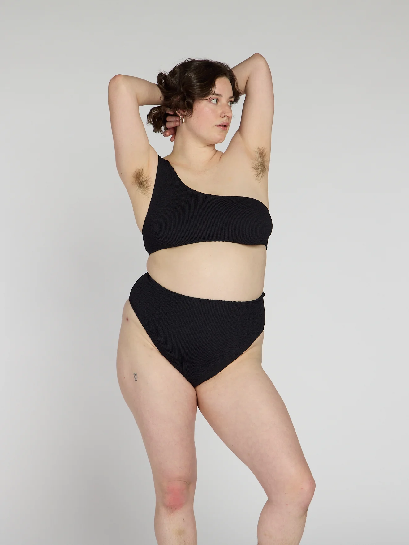 Una High Waist Two-Piece - Image 25