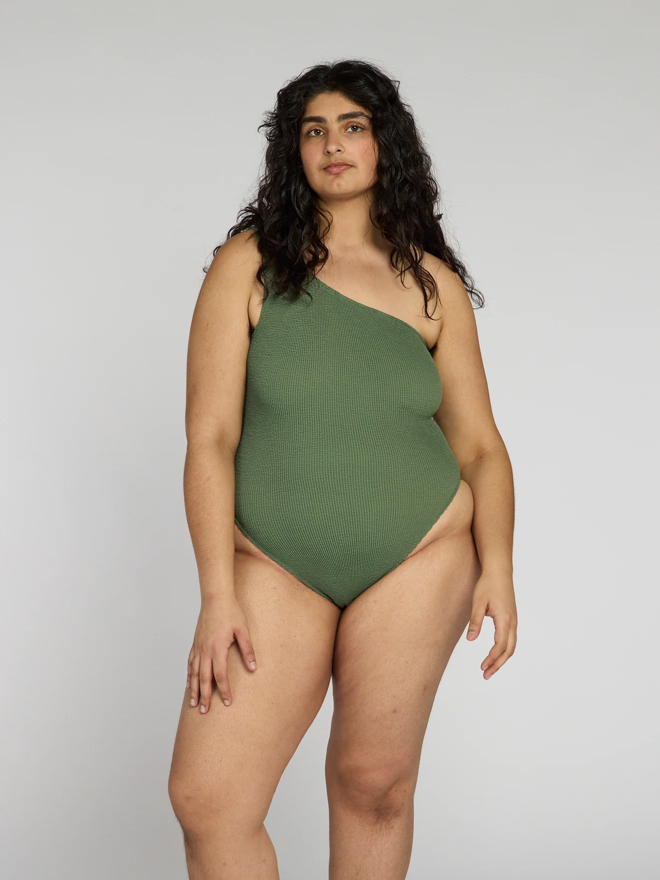 Una One-Piece - Image 30